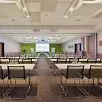 Novotel Expo ホテル 4*