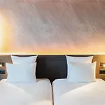 Novotel Expo 4*