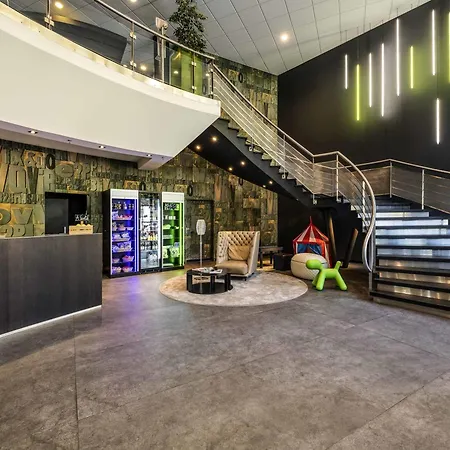 Novotel Expo Szálloda