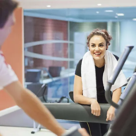 Szálloda Novotel Expo Bern