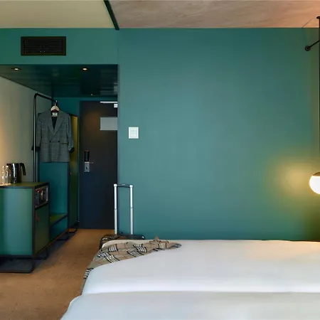 Hotel Novotel Expo 4*