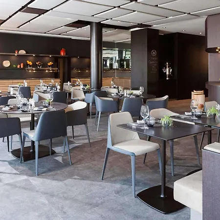Novotel Expo Hotel Berna