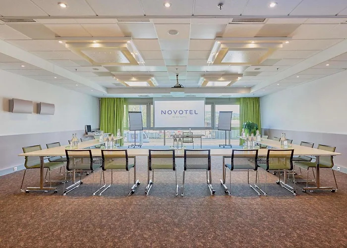 Novotel Expo 4* Berna