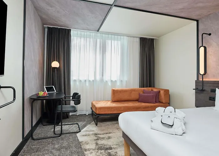 Novotel Expo Szálloda