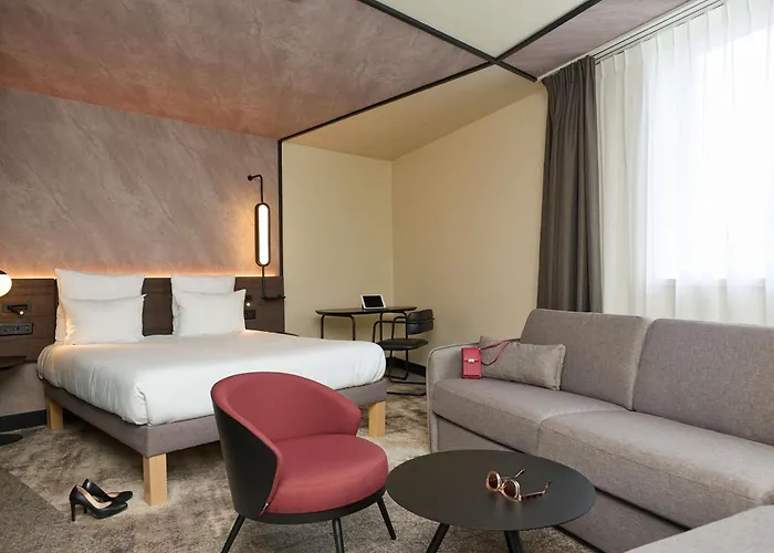 Novotel Expo Szálloda