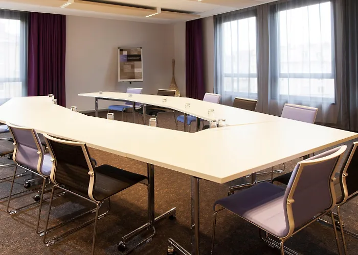 Novotel Expo Hotel Berna