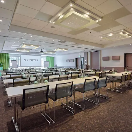 Szálloda Novotel Expo