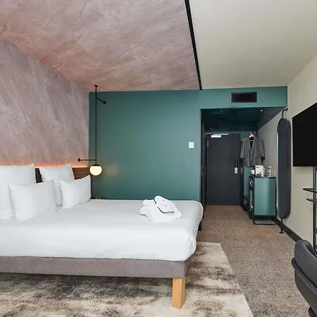 Szálloda Novotel Expo