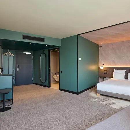 Szálloda Novotel Expo Bern